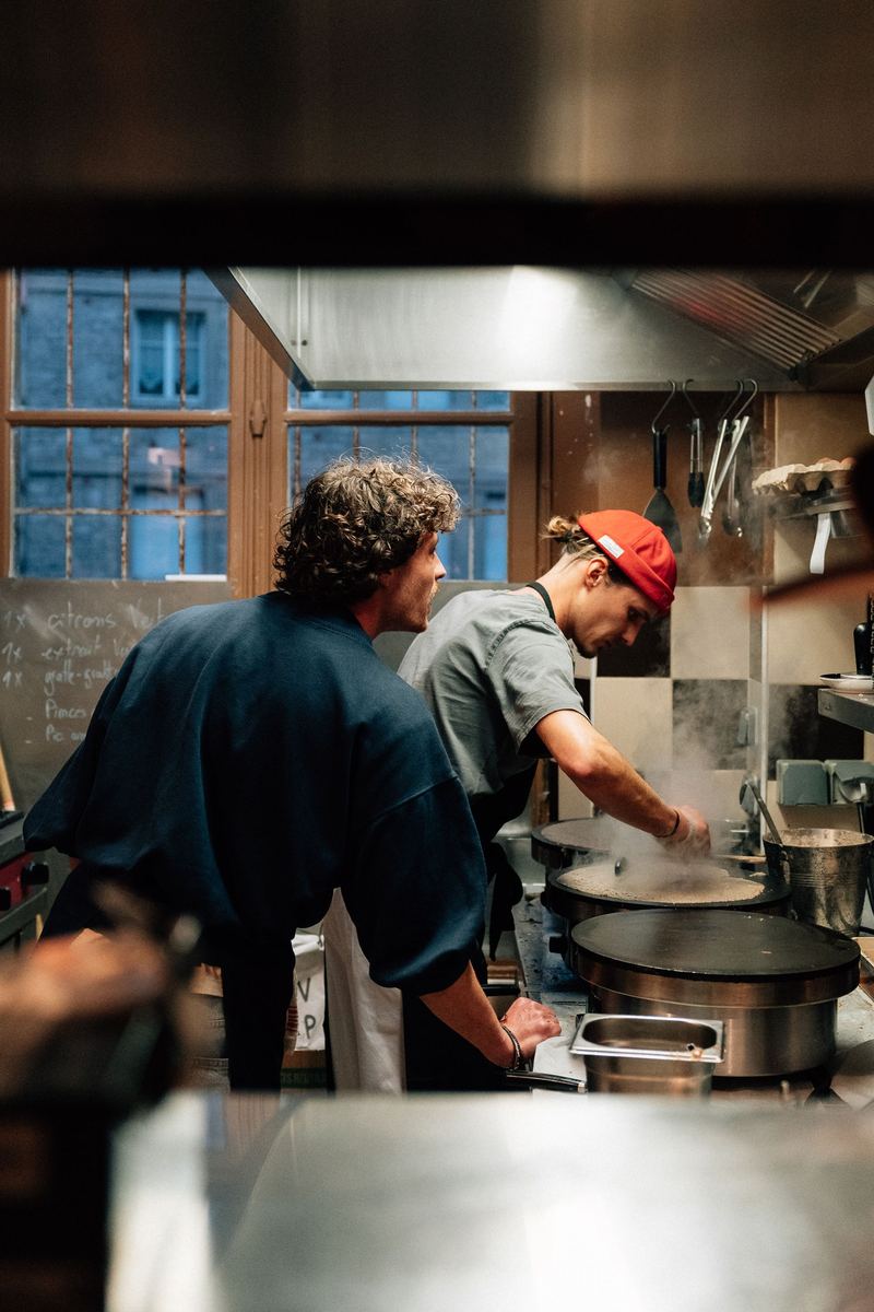 En cuisine, les galettes tournées à la minute sur le billig